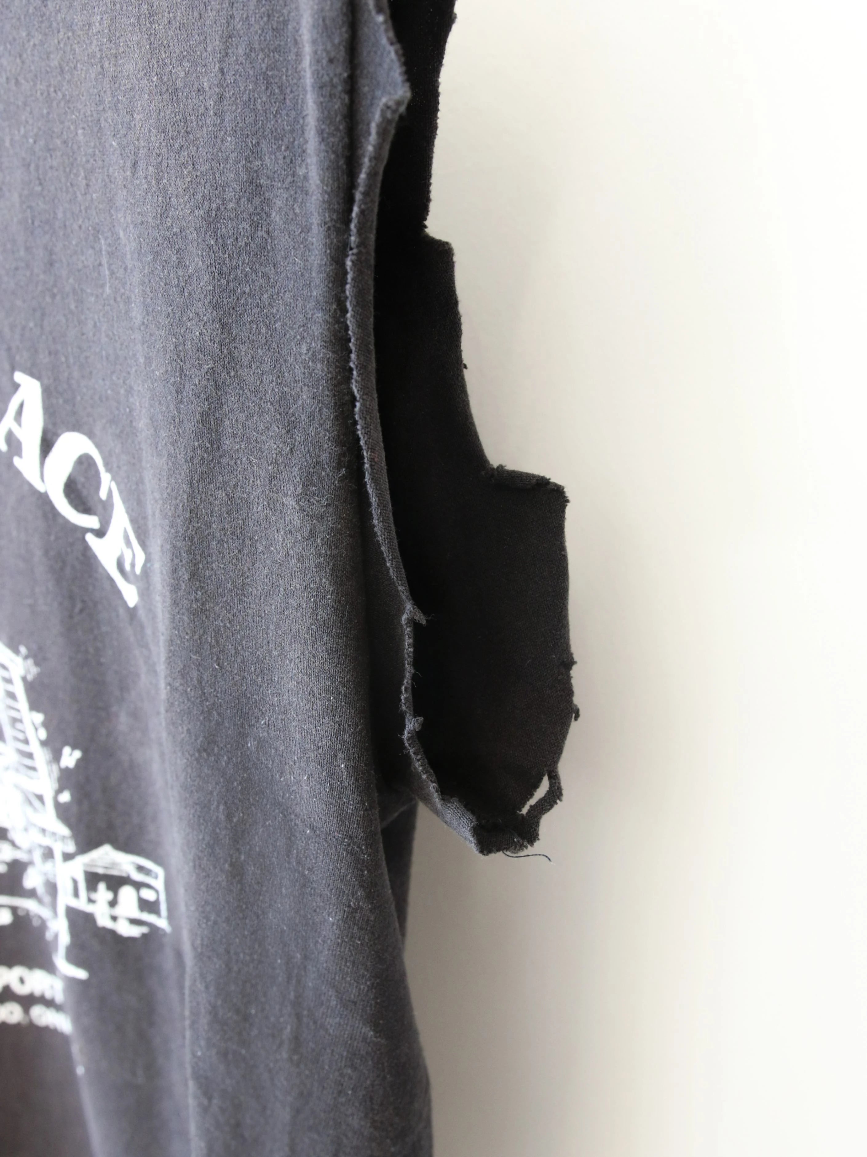 Vintage Faded Cut-off Tee